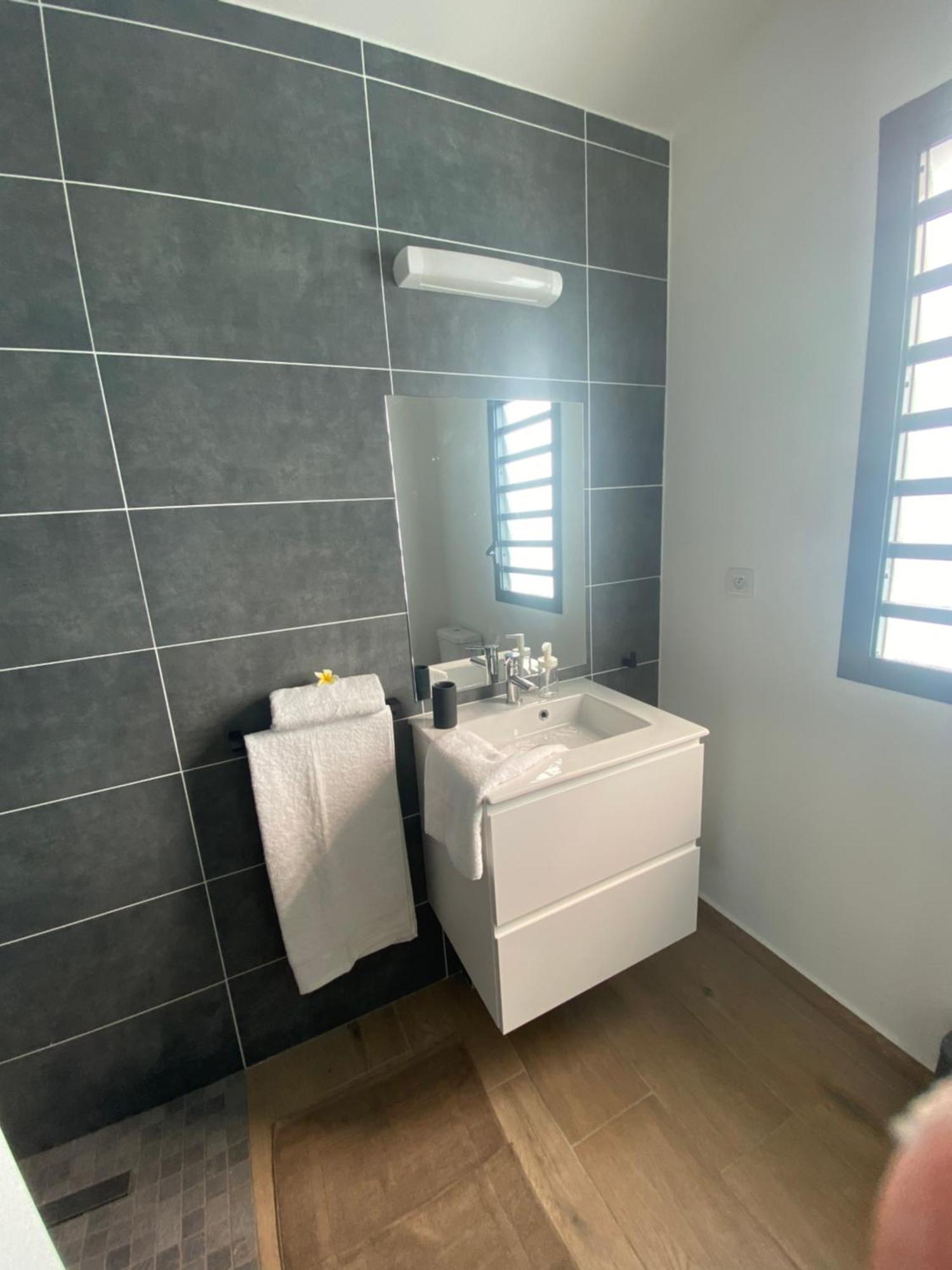 O Coeur De L'Ouest Bungalow Maloya Le Bois de Nefles  المظهر الخارجي الصورة